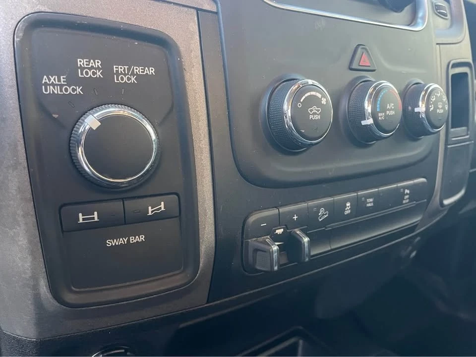 2018 Ram 2500 - Image 10 of 12