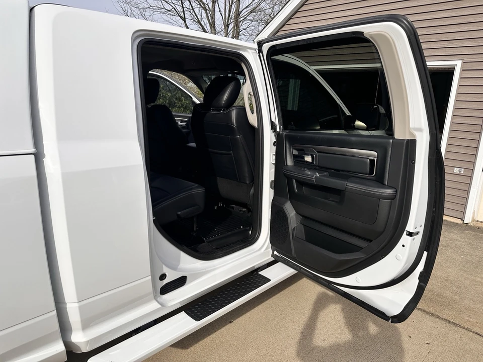 2018 Ram Heavy Duty - Image 27 of 31