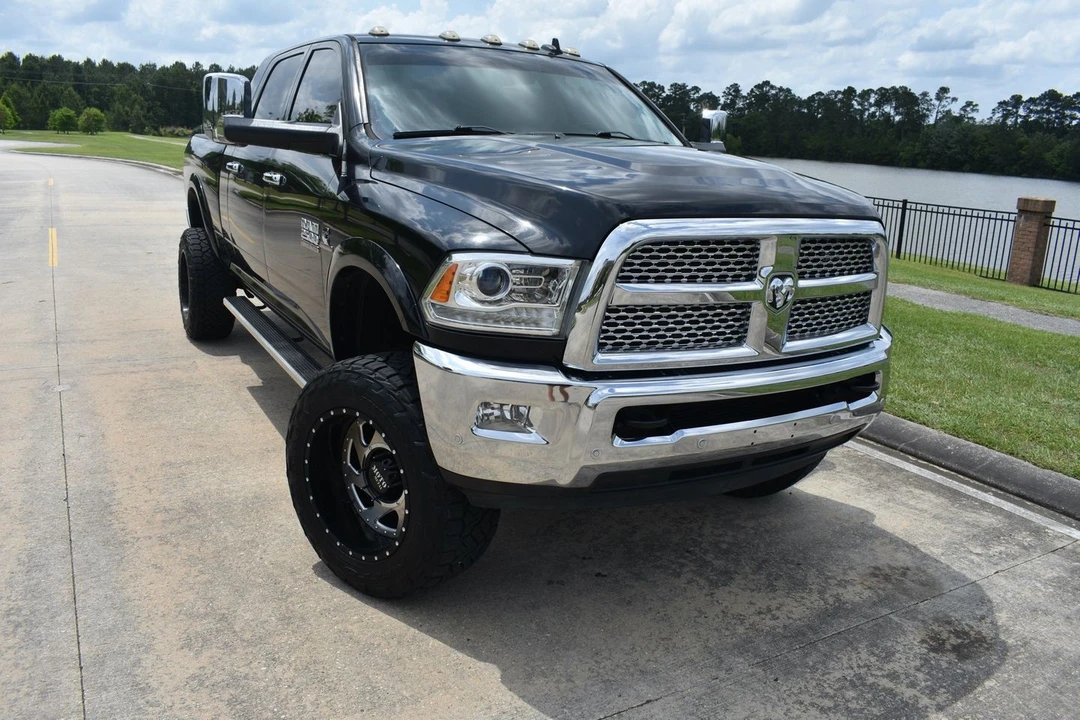 2018 Ram Heavy Duty - Image 2 of 23
