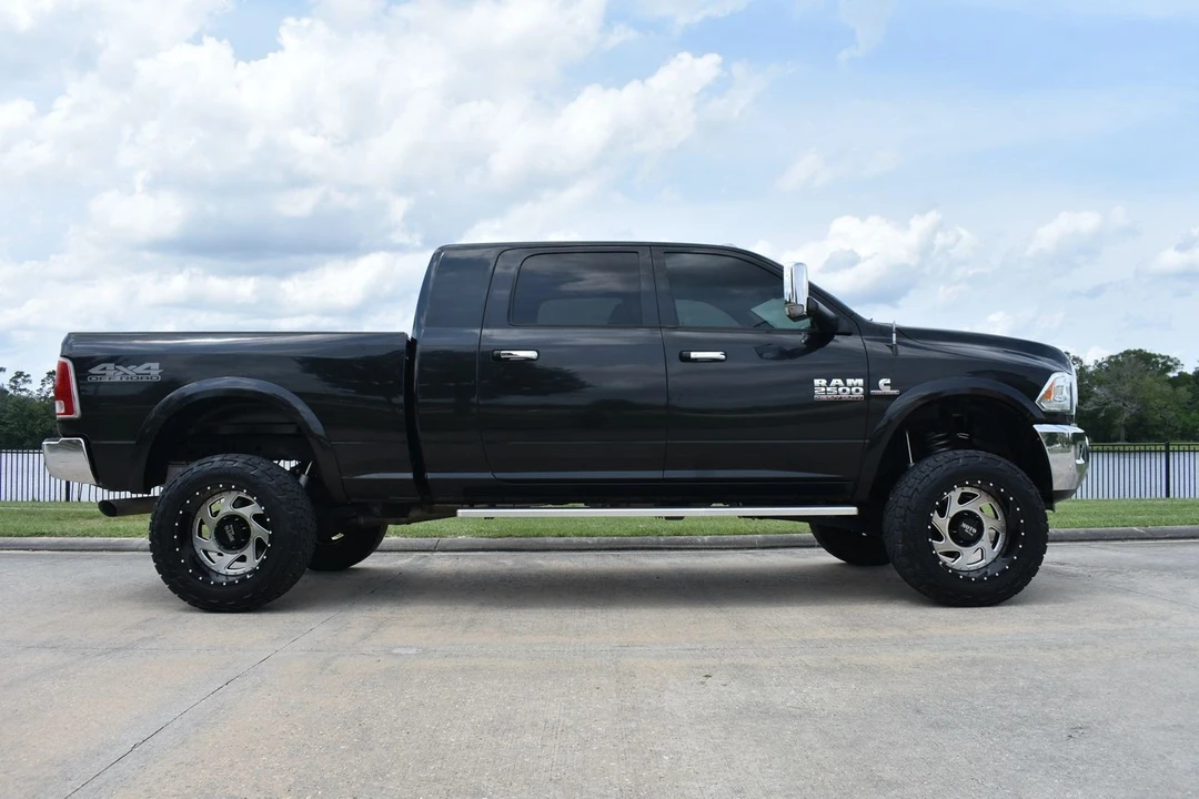 2018 Ram 2500 - Image 3 of 21