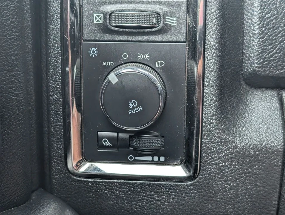 2018 Ram 2500 - Image 9 of 21