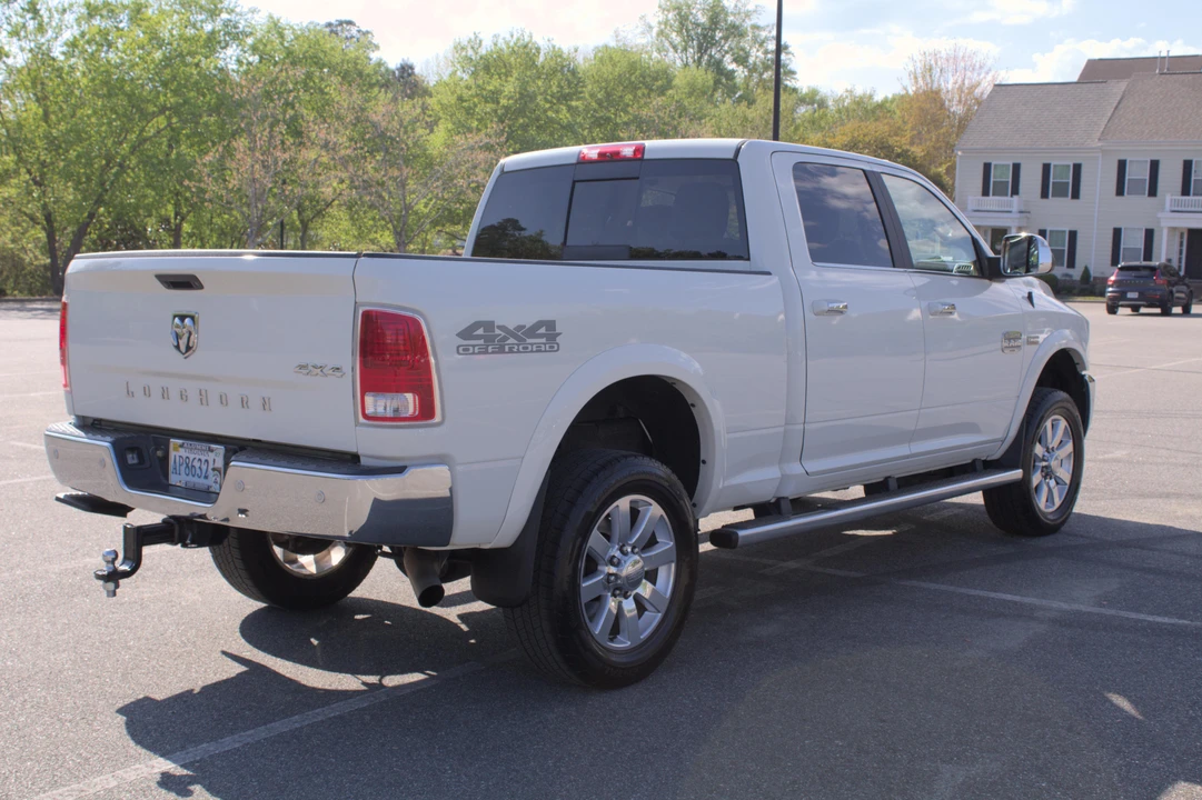 2018 Ram 2500 - Image 8 of 31