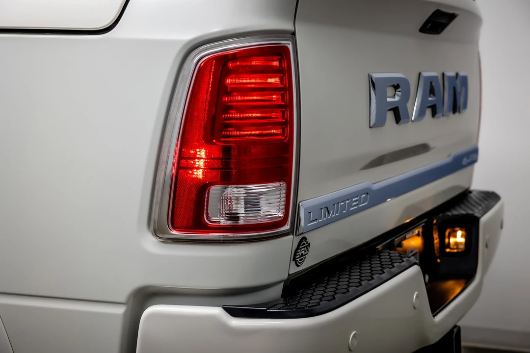 2018 Ram Heavy Duty - Image 13 of 21