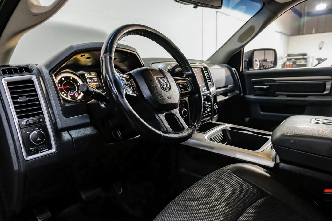 2018 Ram 2500 - Image 3 of 12