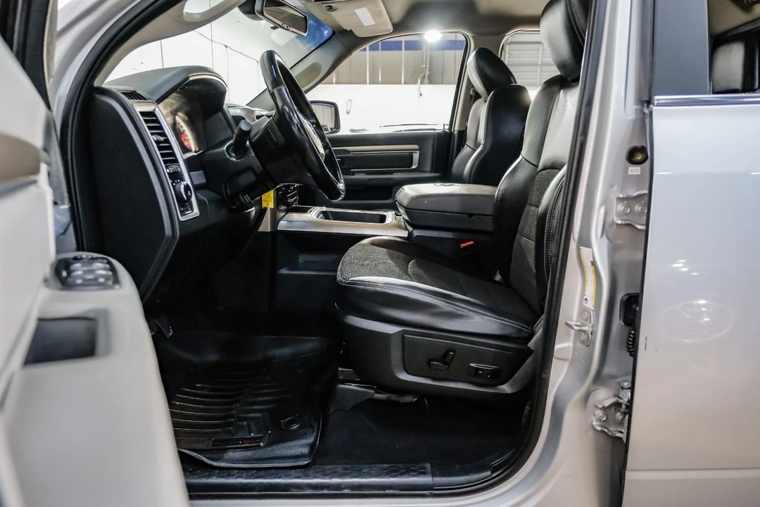 2018 Ram 2500 - Image 5 of 12