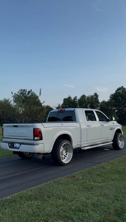 2018 Ram 2500 - Image 3 of 10