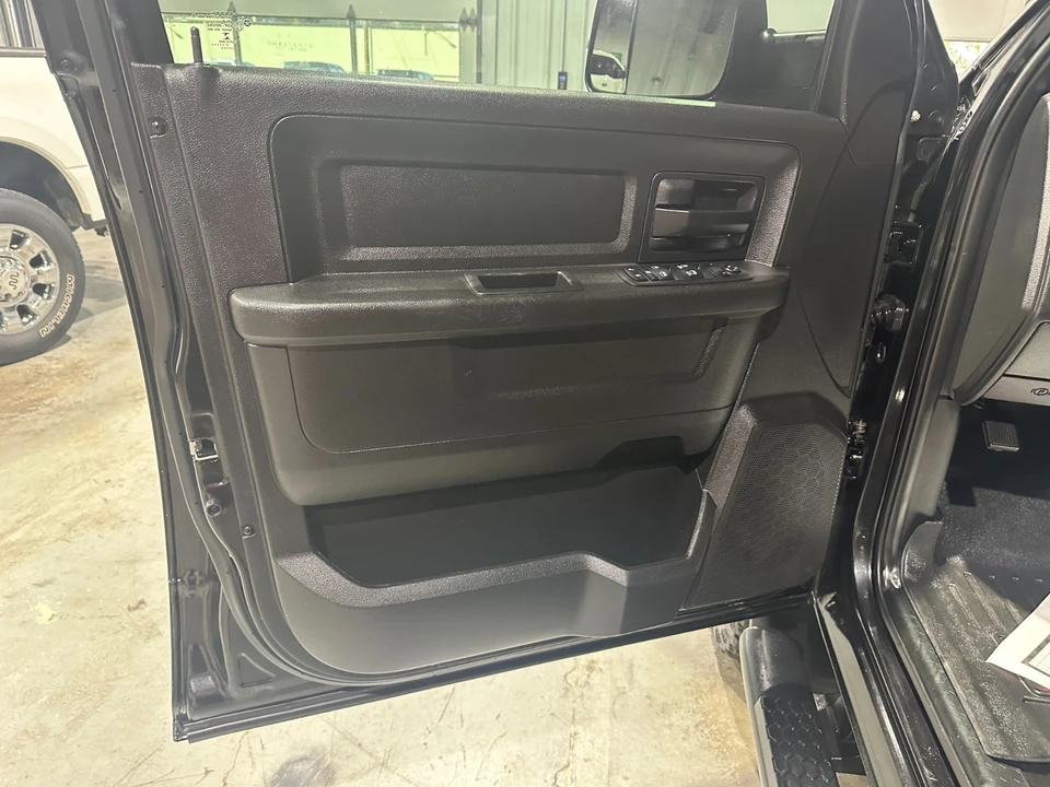 2018 Ram Heavy Duty - Image 14 of 22