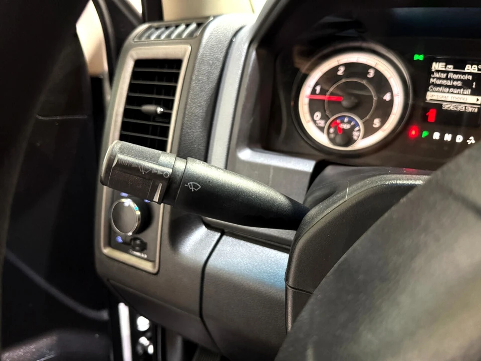 2018 Ram Heavy Duty - Image 23 of 31
