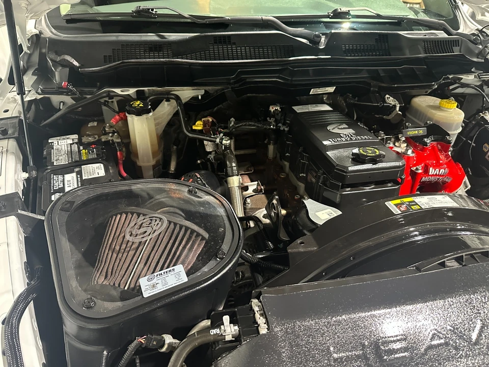 2018 Ram Heavy Duty - Image 18 of 21