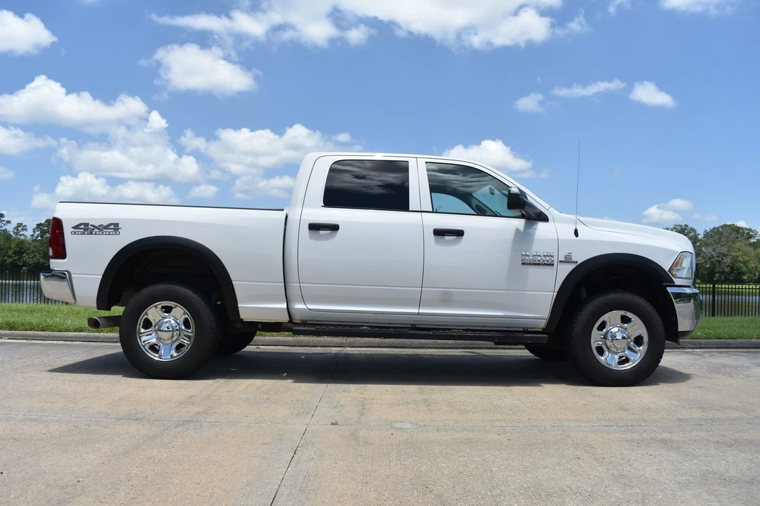 2018 Ram 2500 - Image 3 of 12