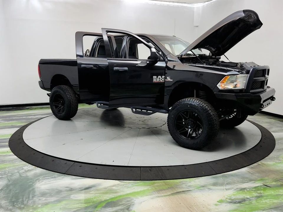 2018 Ram Heavy Duty - Image 10 of 21