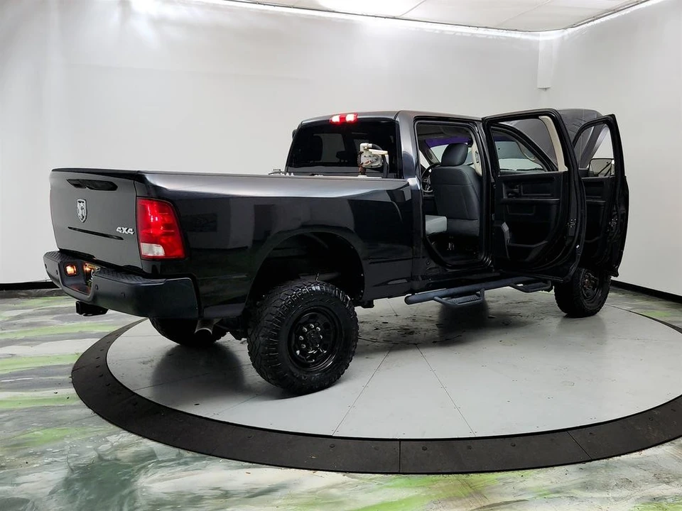 2018 Ram 2500 - Image 11 of 12