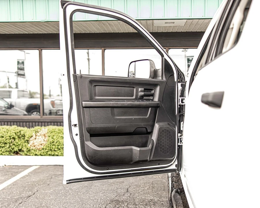2018 Ram 2500 - Image 28 of 31