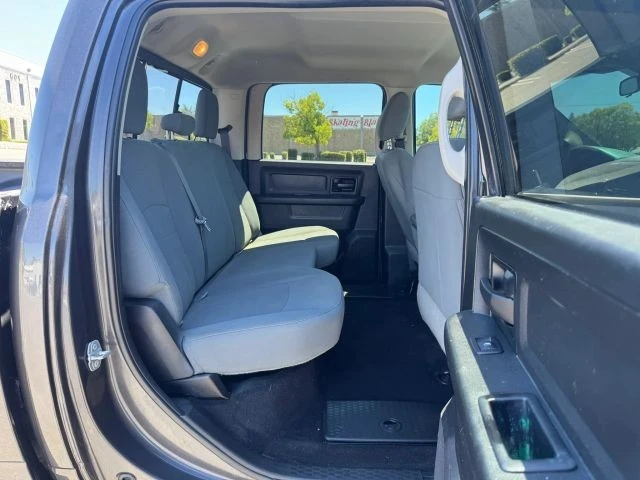 2018 Ram Heavy Duty - Image 24 of 31