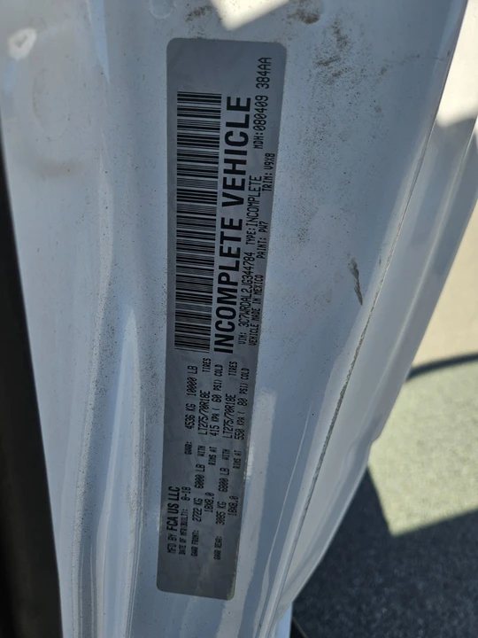2018 Ram Heavy Duty - Image 16 of 17