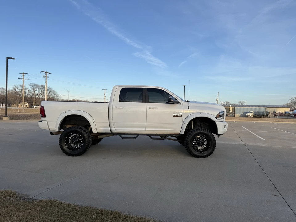 2018 Ram Heavy Duty - Image 7 of 19