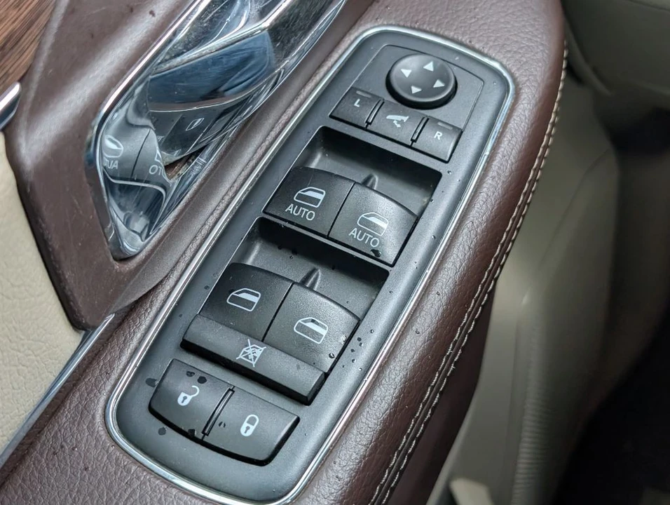 2018 Ram Heavy Duty - Image 11 of 25