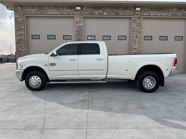 2018 Ram 3500 - Image 2 of 31