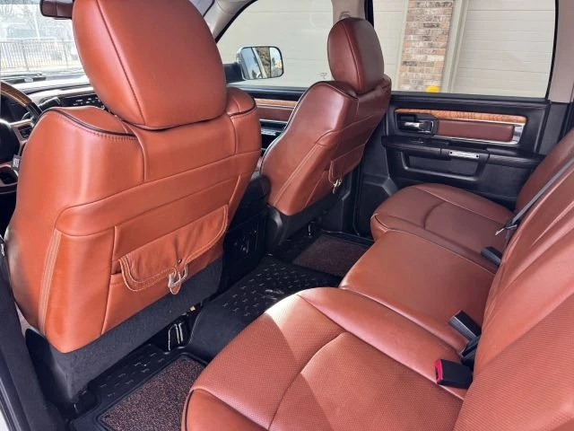2018 Ram 3500 - Image 5 of 31
