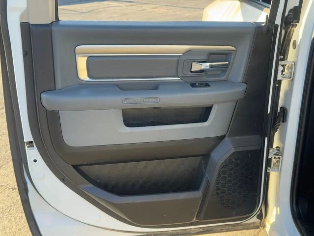 2018 Ram Heavy Duty - Image 15 of 31