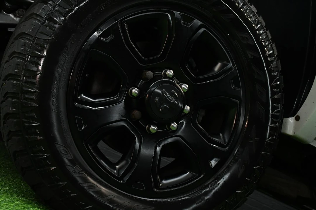2018 Ram 3500 - Image 4 of 31
