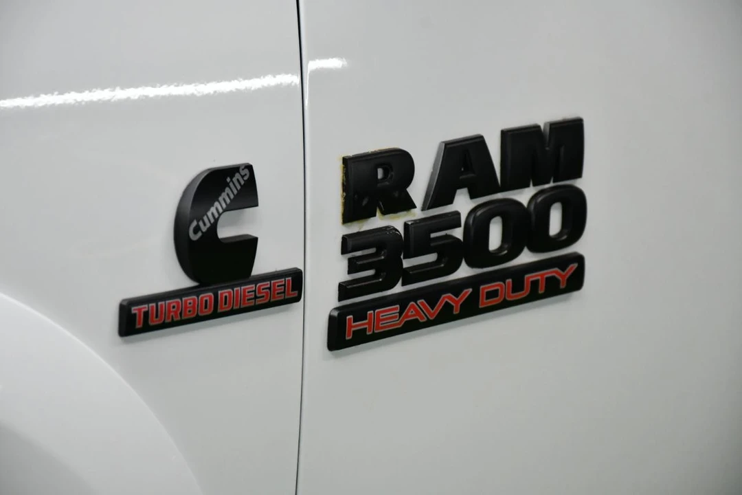 2018 Ram 3500 - Image 3 of 31