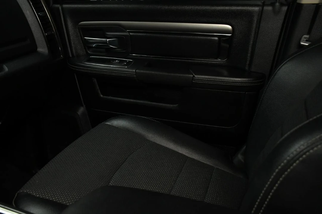 2018 Ram 3500 - Image 26 of 31