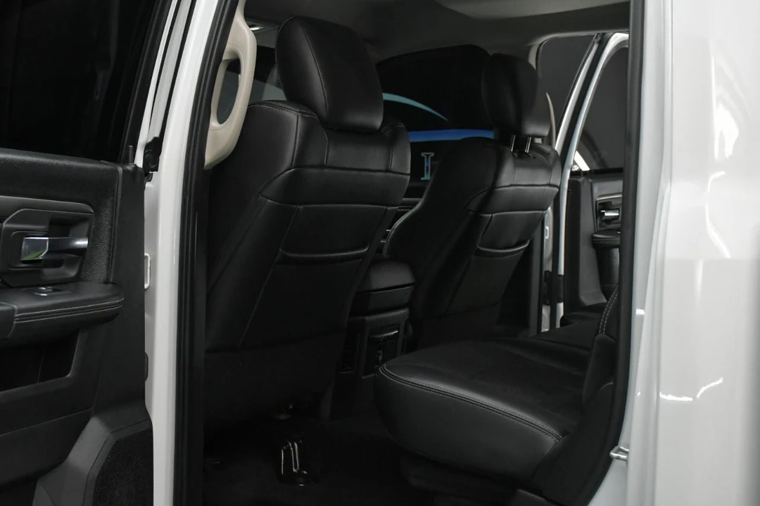 2018 Ram 3500 - Image 28 of 31