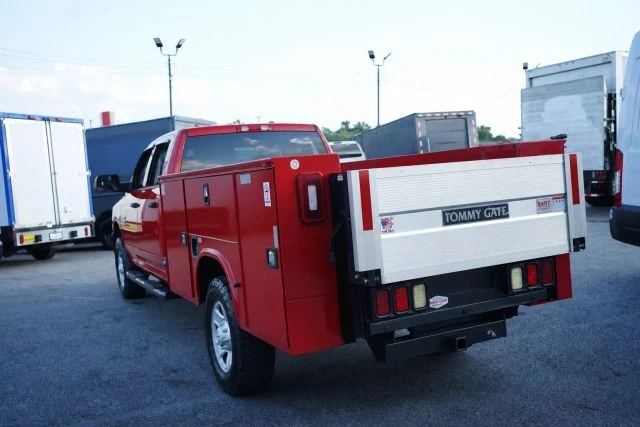 2018 Ram 3500 - Image 9 of 30