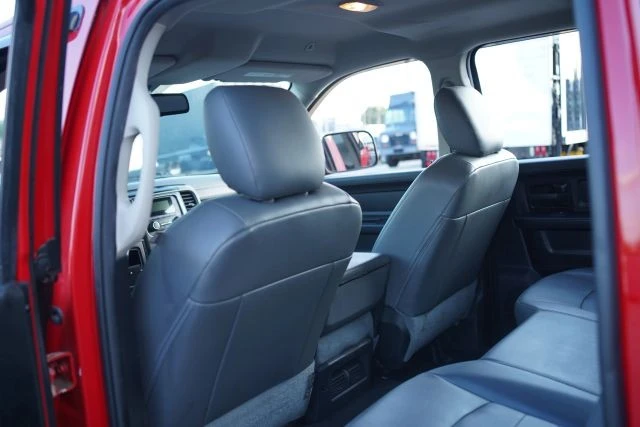 2018 Ram 3500 - Image 17 of 30