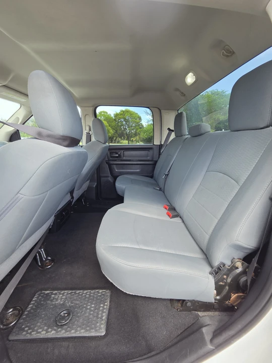 2018 Ram 3500 - Image 14 of 17