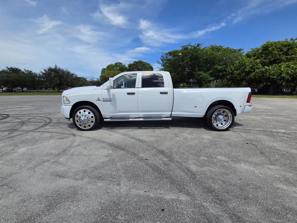 2018 Ram 3500 - Image 4 of 17