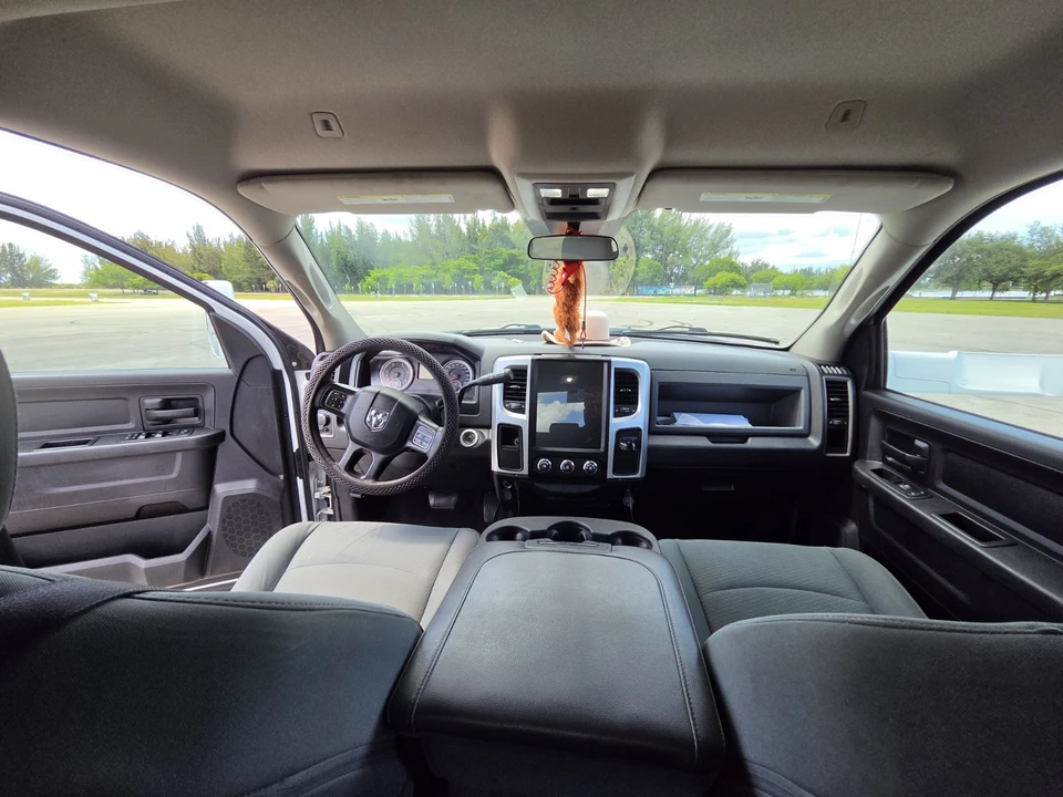 2018 Ram 3500 - Image 13 of 17