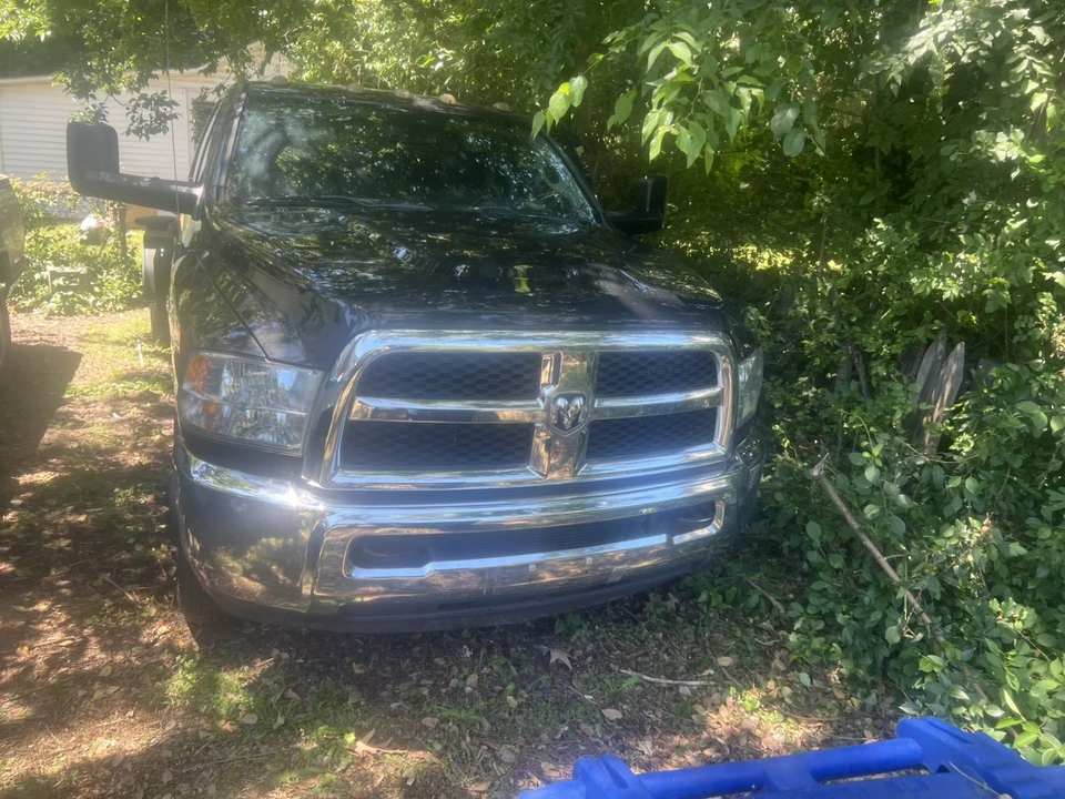 2018 Ram 3500 - Image 6 of 11