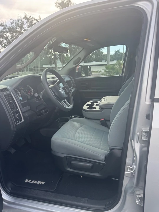 2018 Ram 3500 - Image 5 of 8