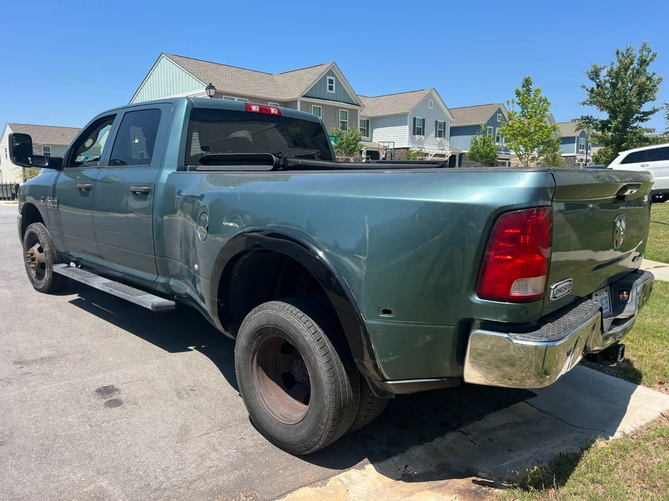 2018 Ram 3500 - Image 8 of 20