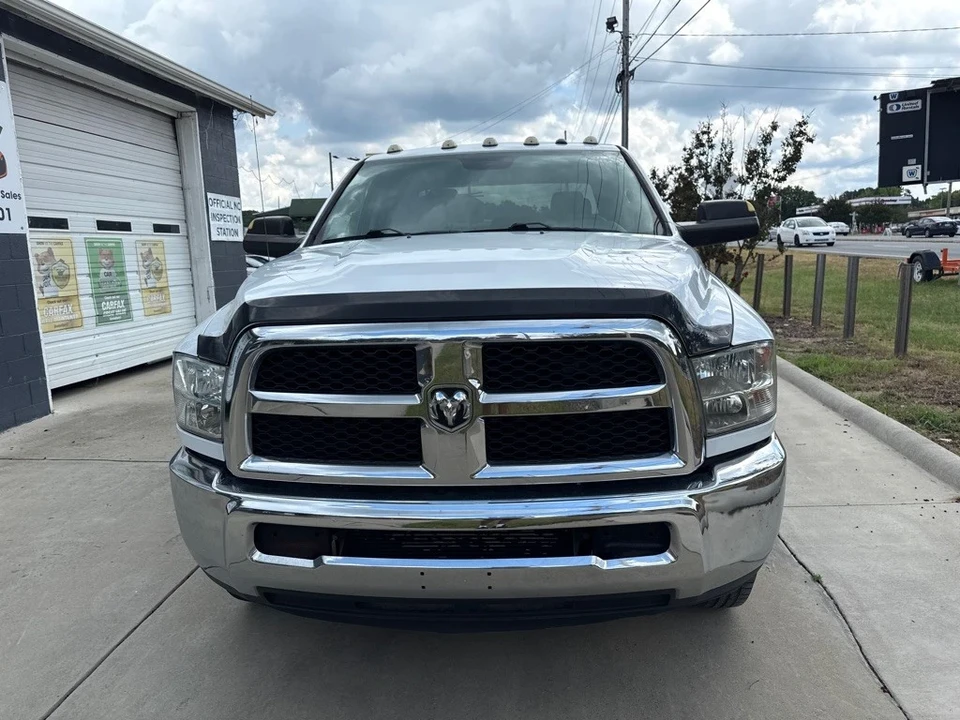 2018 Ram 3500 - Image 6 of 19