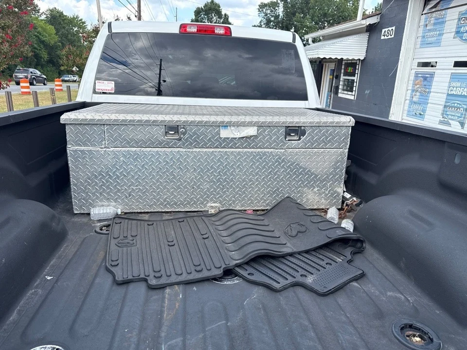 2018 Ram 3500 - Image 9 of 19