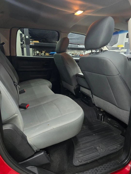 2018 Ram 3500 - Image 13 of 17