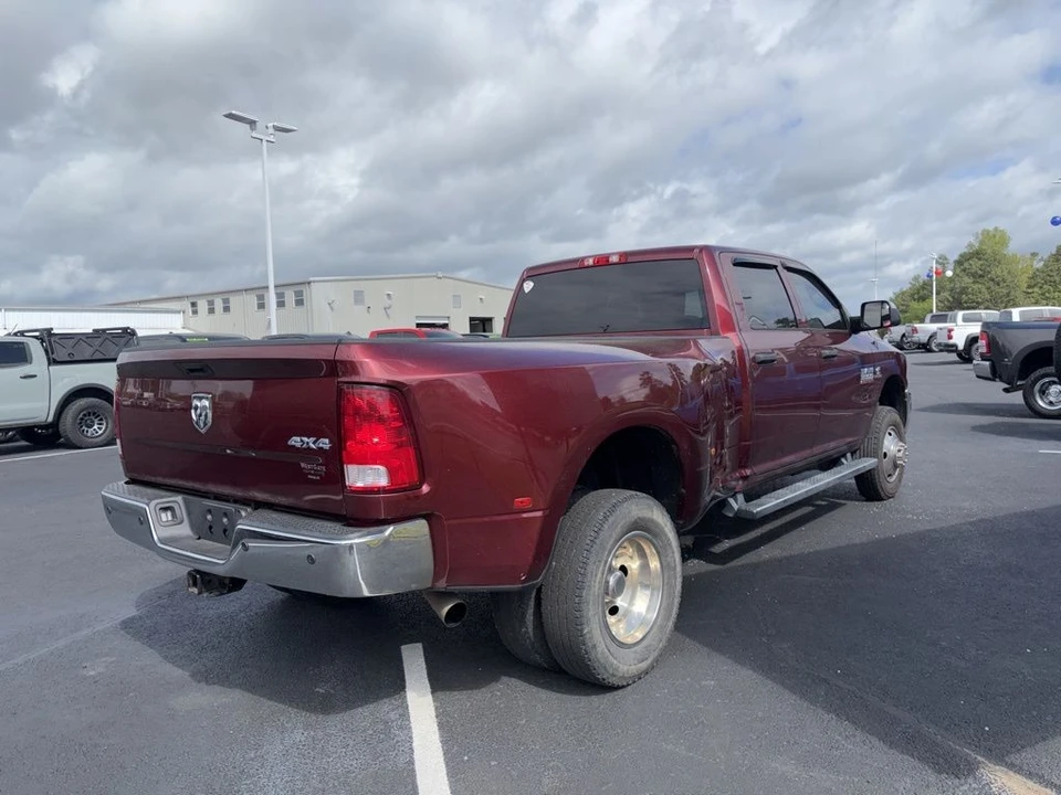 2018 Ram 3500 - Image 4 of 5
