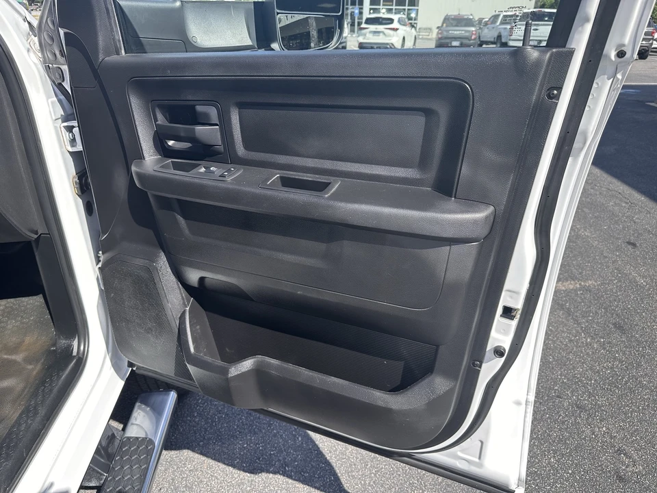 2018 Ram 3500 - Image 13 of 26
