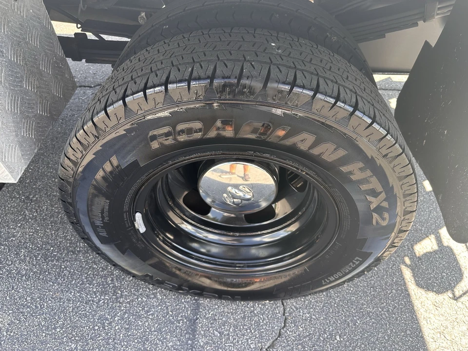 2018 Ram 3500 - Image 9 of 26