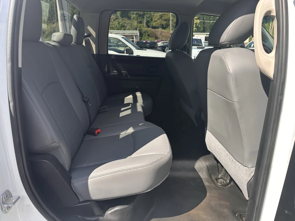 2018 Ram 3500 - Image 16 of 26