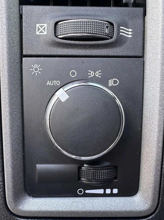2018 Ram 3500 - Image 18 of 26