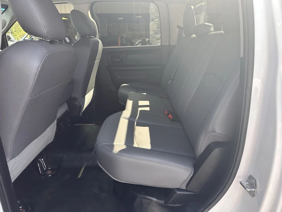 2018 Ram 3500 - Image 8 of 26