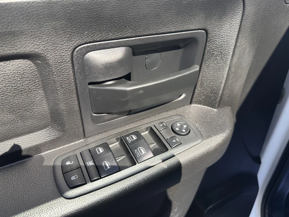 2018 Ram 3500 - Image 17 of 26