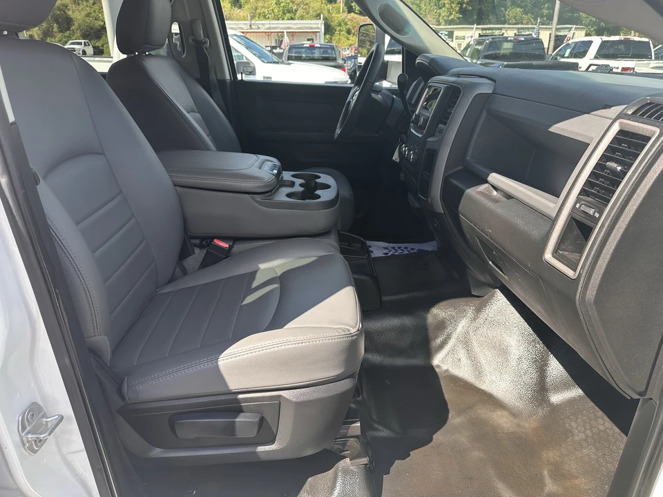 2018 Ram 3500 - Image 14 of 26