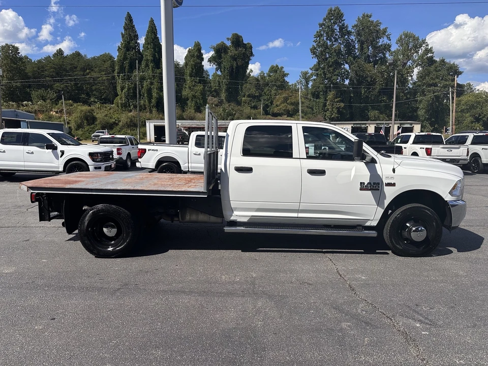 2018 Ram 3500 - Image 5 of 26