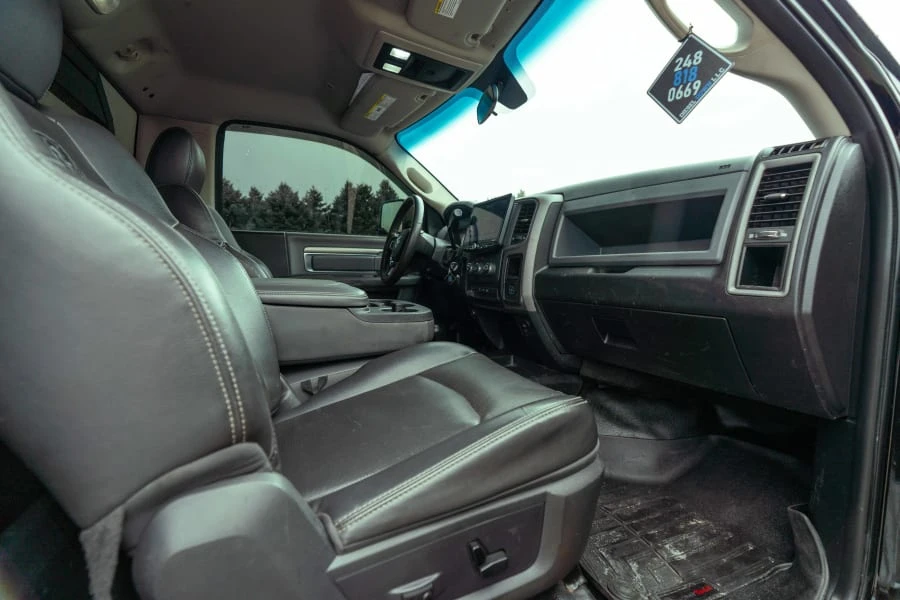 2018 Ram 3500 - Image 17 of 24