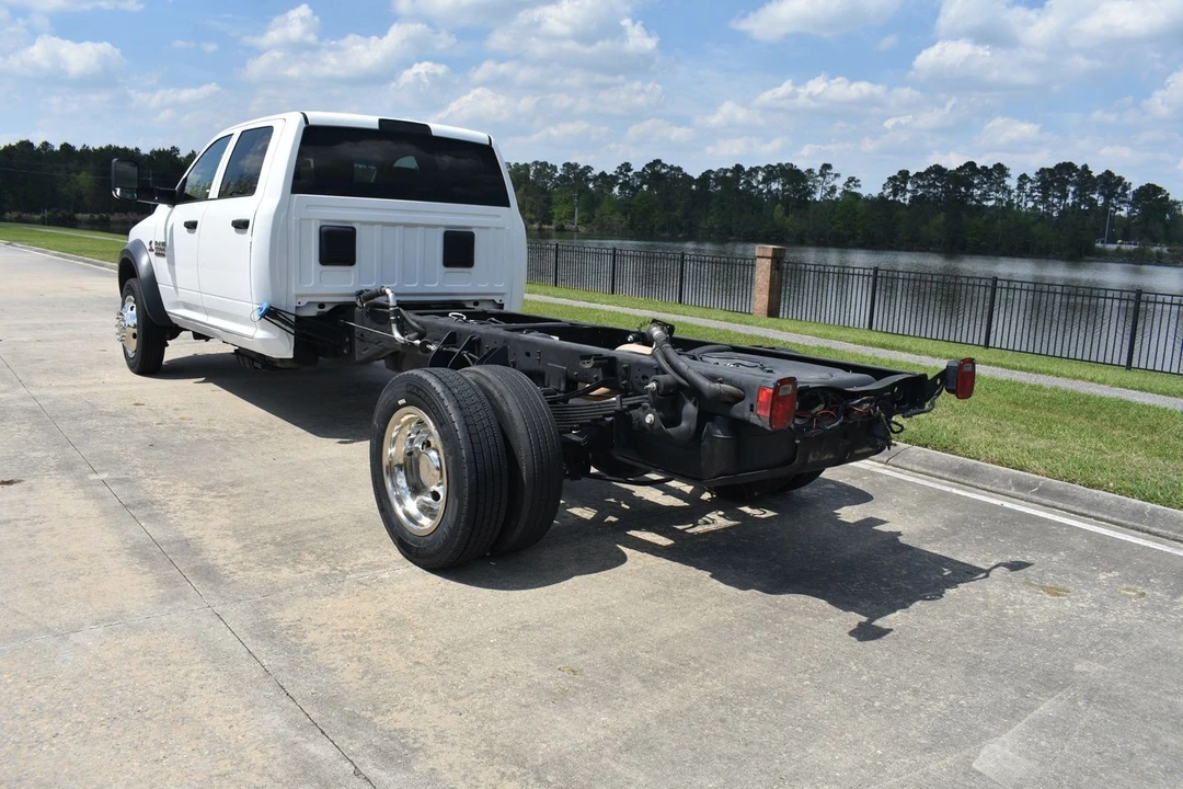 2018 Ram Heavy Duty - Image 5 of 19